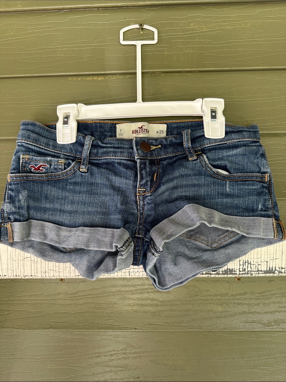 Hollister Y2K Women's Dark Blue Rolled-Cuff Denim Shorts